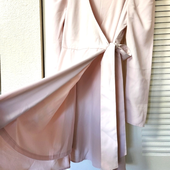 XXS Express Dress - Picture 2 of 4